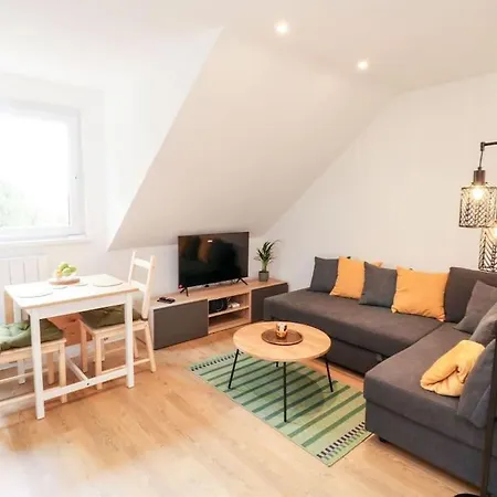 Cozy Seaside Hideaway With Free Parking Apartment Torquay Exterior photo